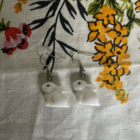 Sterling silver bunny earrings - Picture 1 of 1